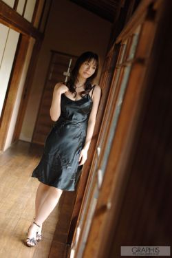 美女光溜溜图片